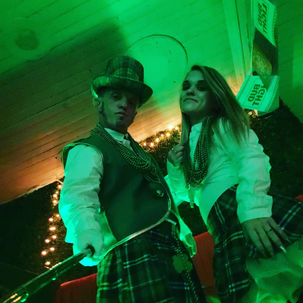 Meet your Posher, Sy